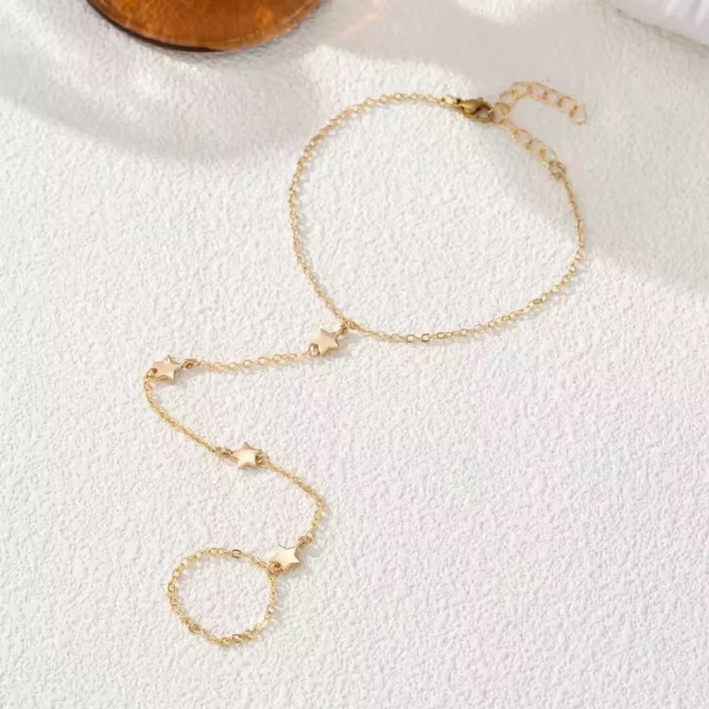 Delicate Gold Star Hand Chain ring Bracelet